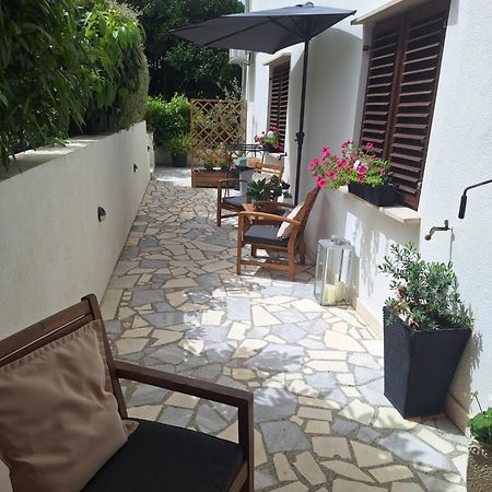Apartman Valeria Оребич Экстерьер фото
